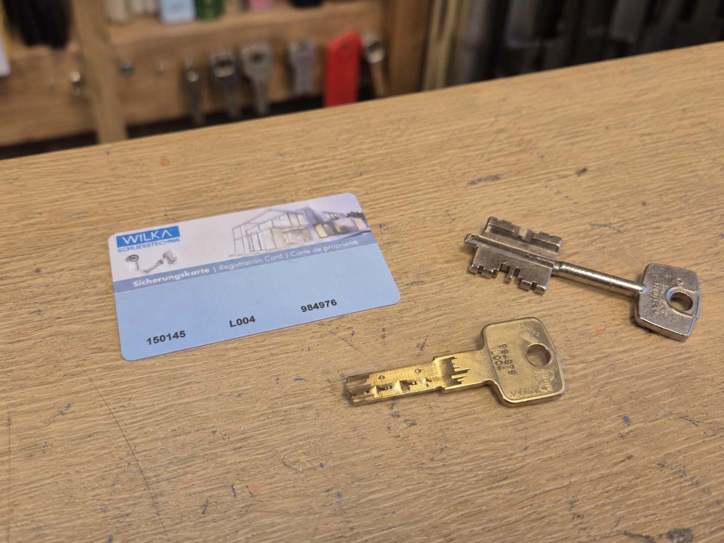 Clé avec carte de propriété (Après)
